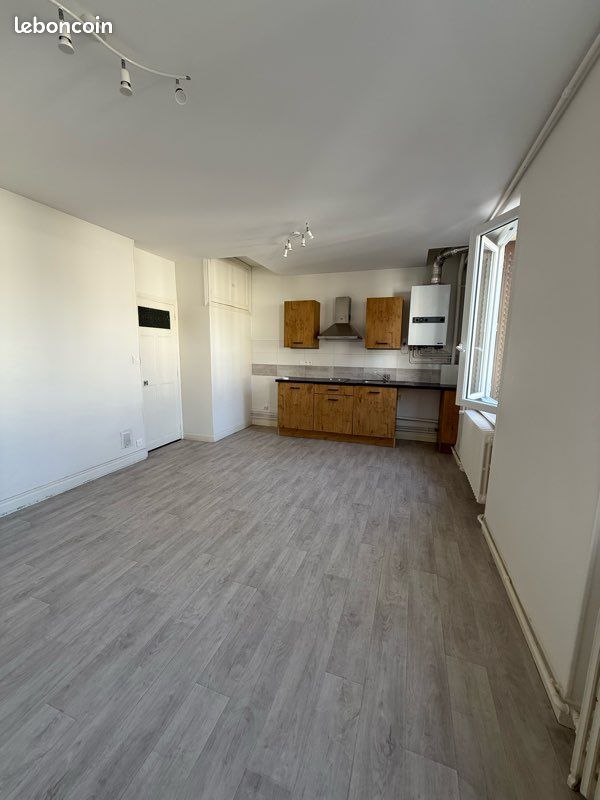 Parking 3 pièces 55 m² · à Clermont-Ferrand · 55 m² · 635 €