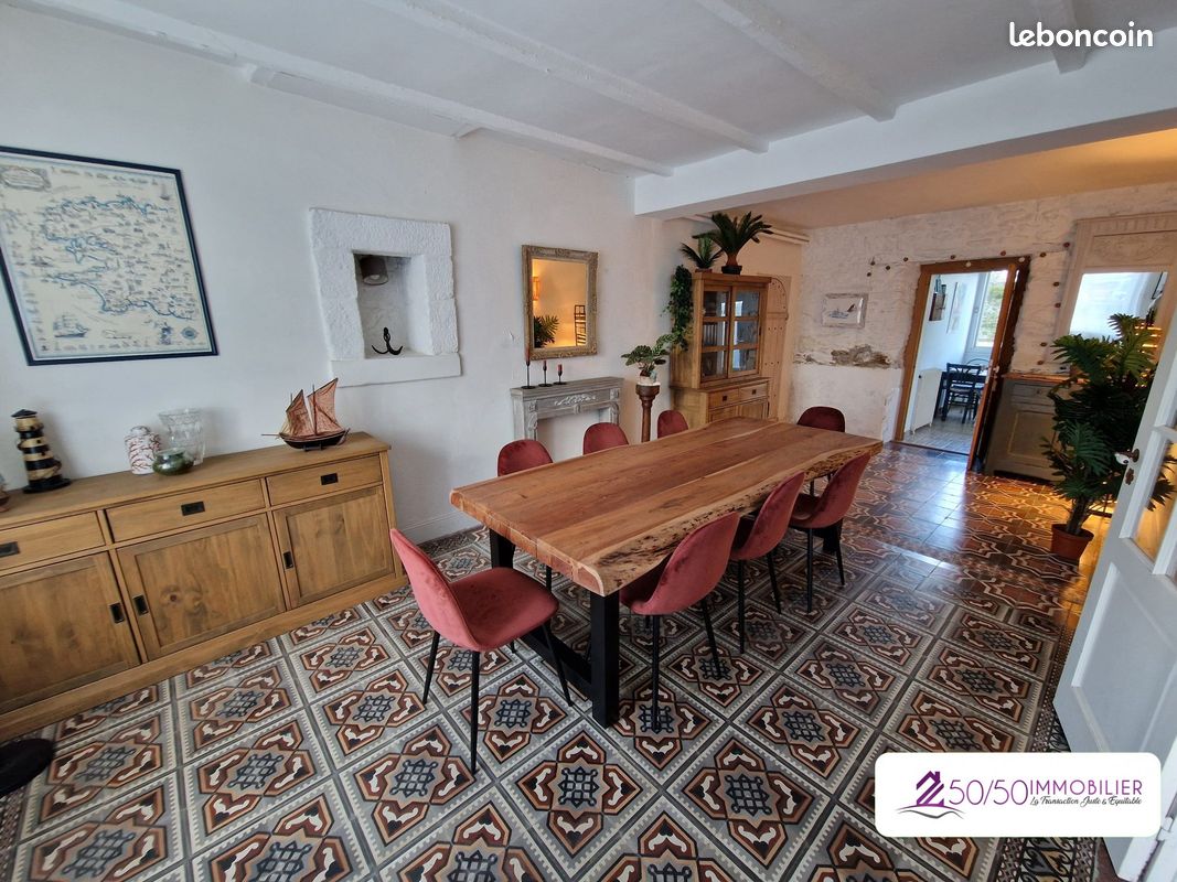 Maison 8 pièces 190 m² · à Lesneven · 190 m² · 438 000 €