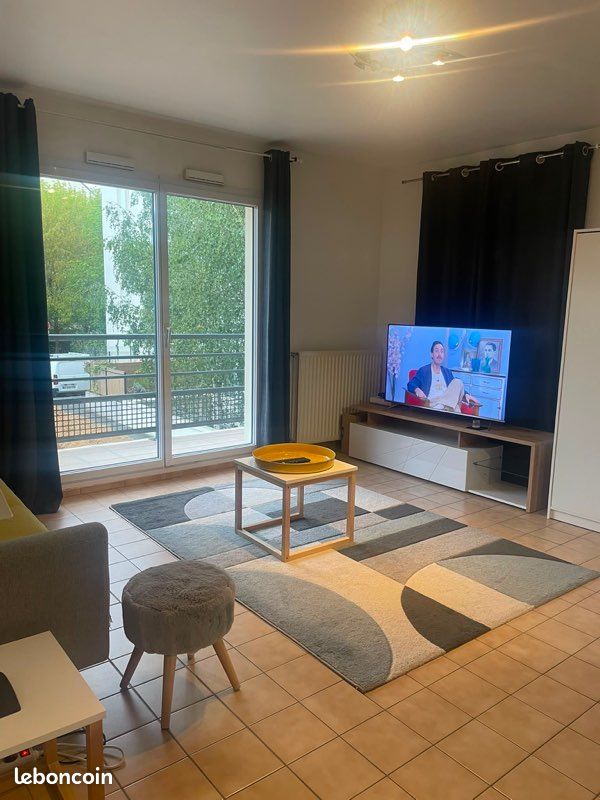 Appartement 3 pièces 63 m² · à Guyancourt · 63 m² · 1 170 €