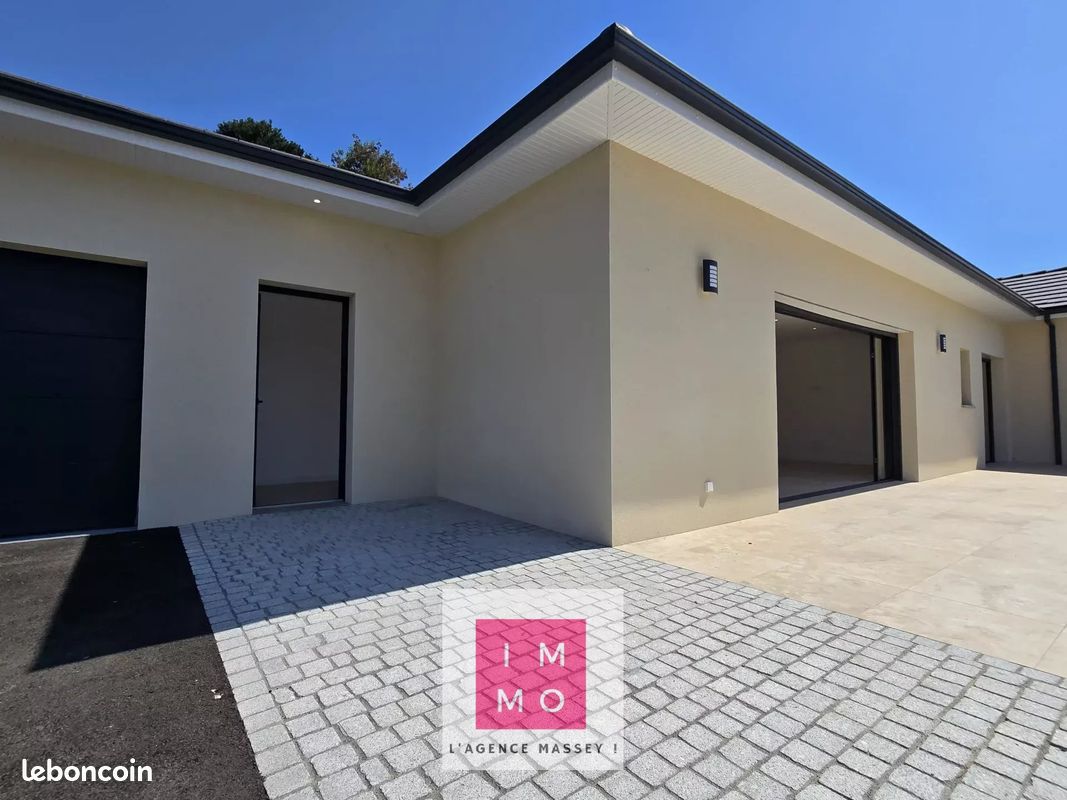 Maison 6 pièces 180 m² · à Bours · 180 m² · 469 500 €