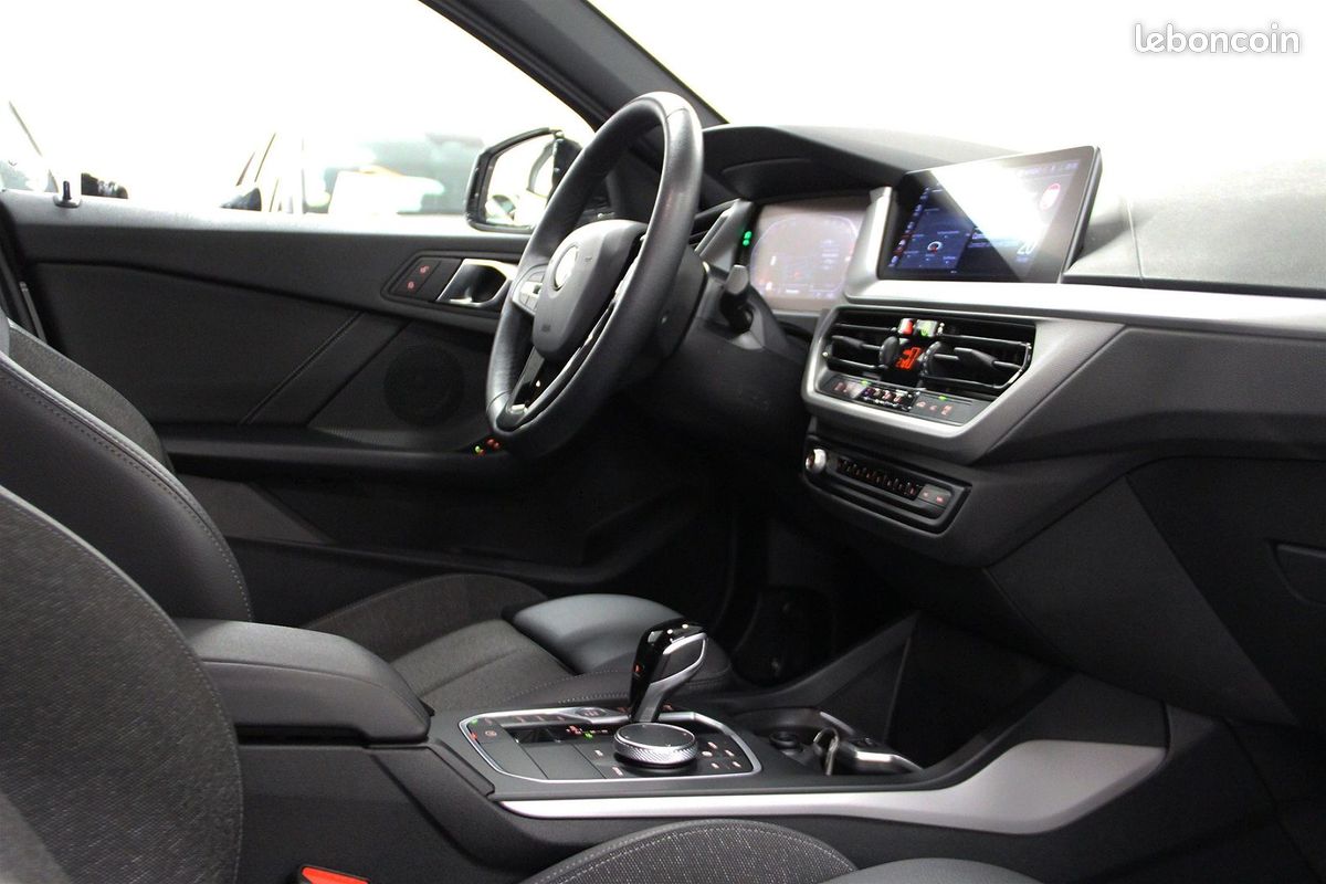 Bmw SERIE 1 (F40) 118IA 136CH BUSINESS DESIGN DKG7 (image 27)