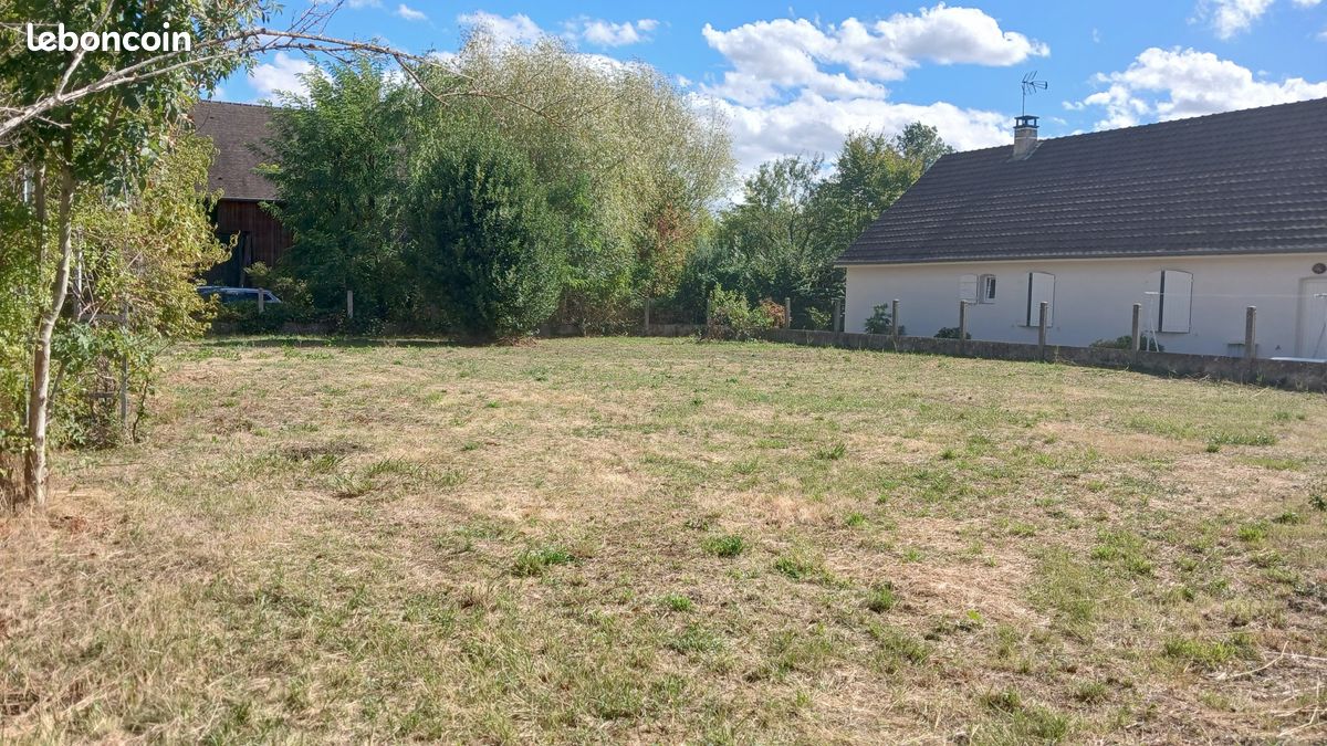 Terrain 628 m² · à Saint-Rémy · 628 m² · 76 000 €