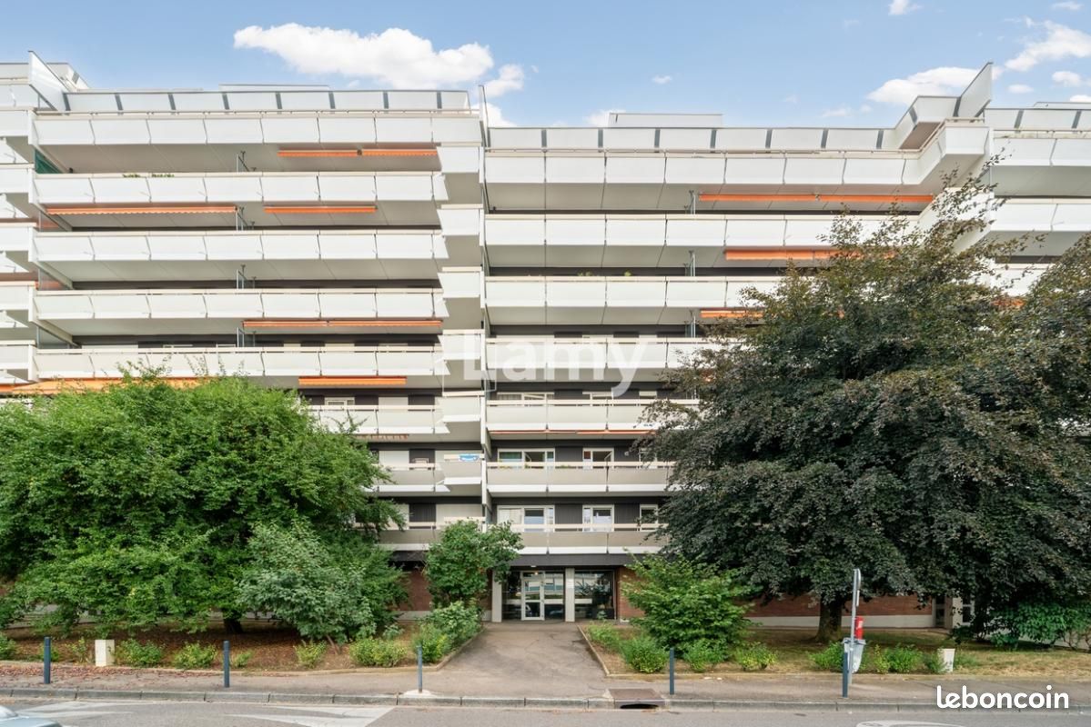 Appartement 1 pièce 77 m² · à Nancy · 77 m² · 160 000 €