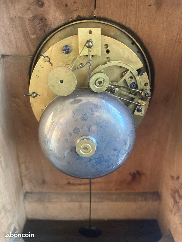 Pendule borne à fil en palissandre marqueté époque Restauration - Louis-Philippe 1830 (image 9)