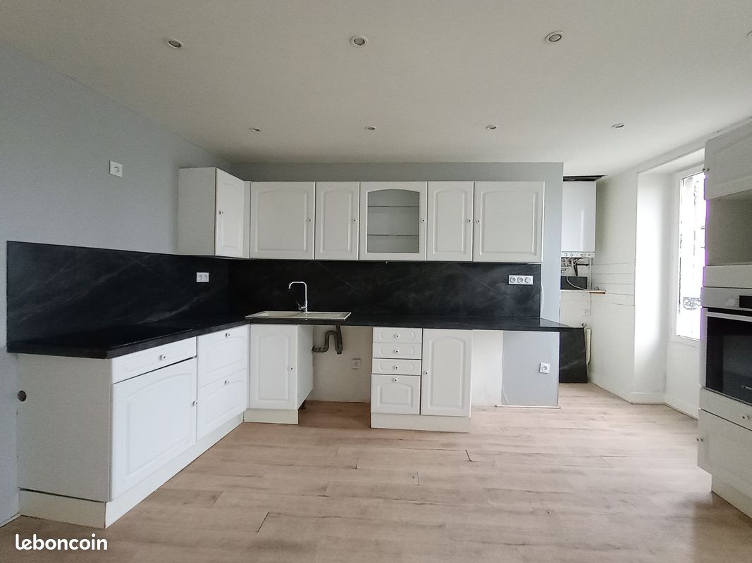 Bel appartement lumineux 3 chambres – 92 m² – Centre-ville de Pithiviers (image 3)
