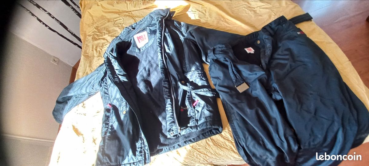 Tenue de ski pantalon et blouson marque Dorotennis noir taille T3 (image 5)