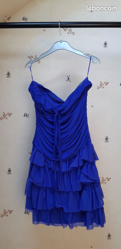 Robe Jennifer Taille M (image 1)