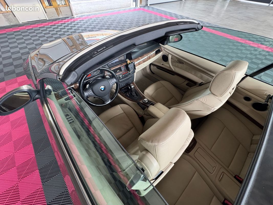 BMW SERIE 3 CAB E93 330i Luxe A (image 49)