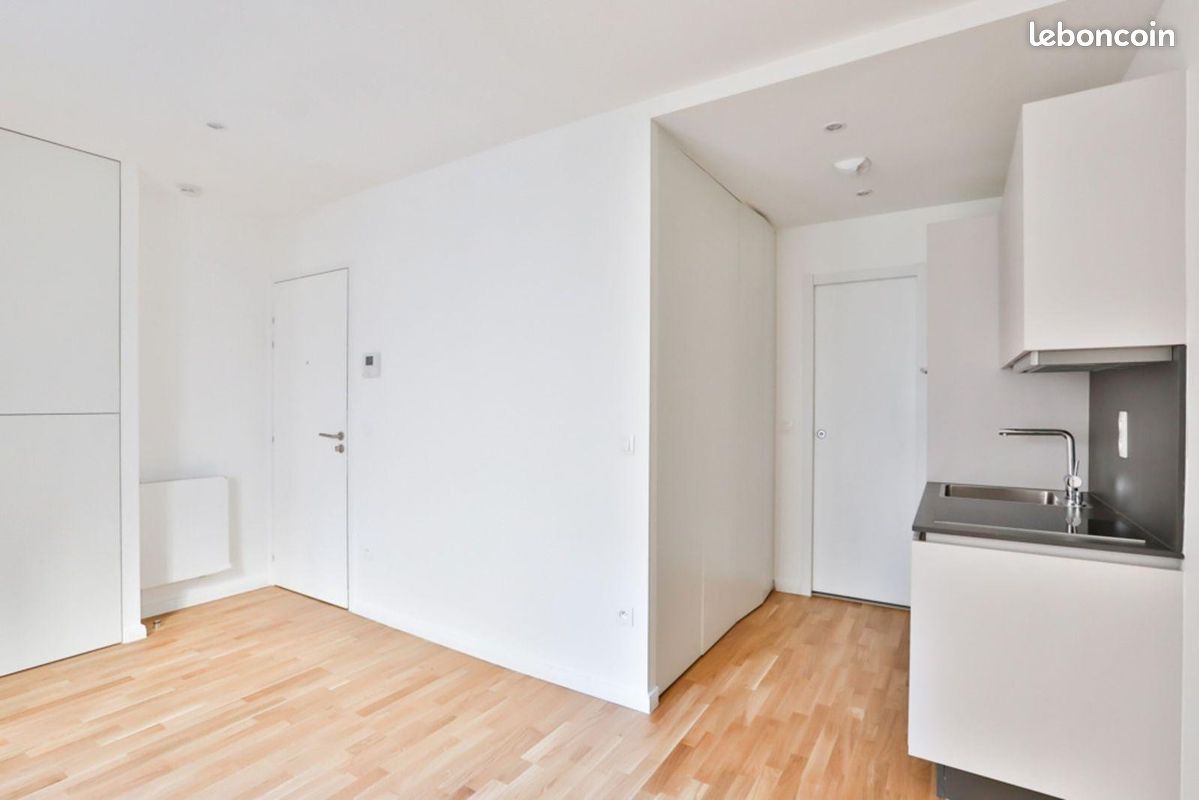 Appartement 1 pièce 15 m² · à Paris · 15 m² · 750 €/mois