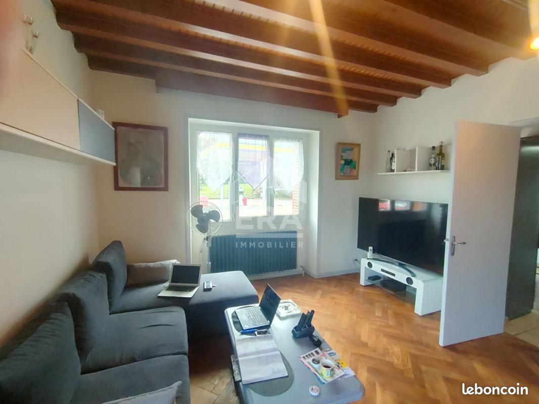 Maison 13 pièces 115 m² · à Champdor-Corcelles · 115 m² · 198 000 €