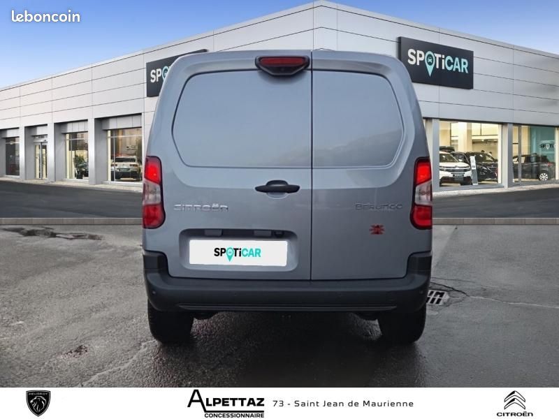 Citroen Berlingo Van DANGEL 4X4 Taille M Diesel 130ch EAT8 Pack Premium Connect (image 6)