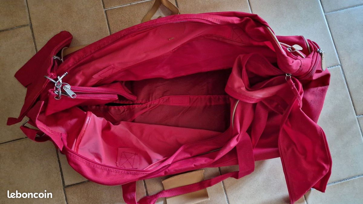 Grand sac de voyage à roulettes (image 4)