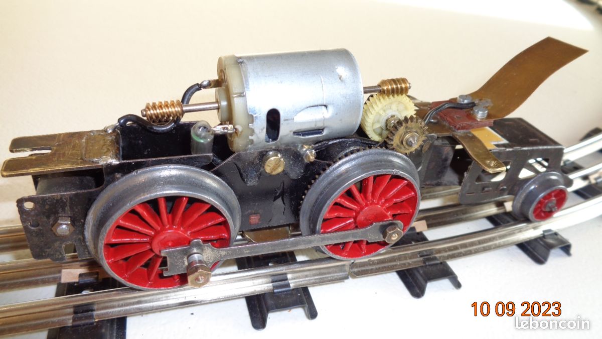 COFFRET AUTORAIL MÉCANIQUE 3 wagons JEP avec ses accessoires EUR 109,00