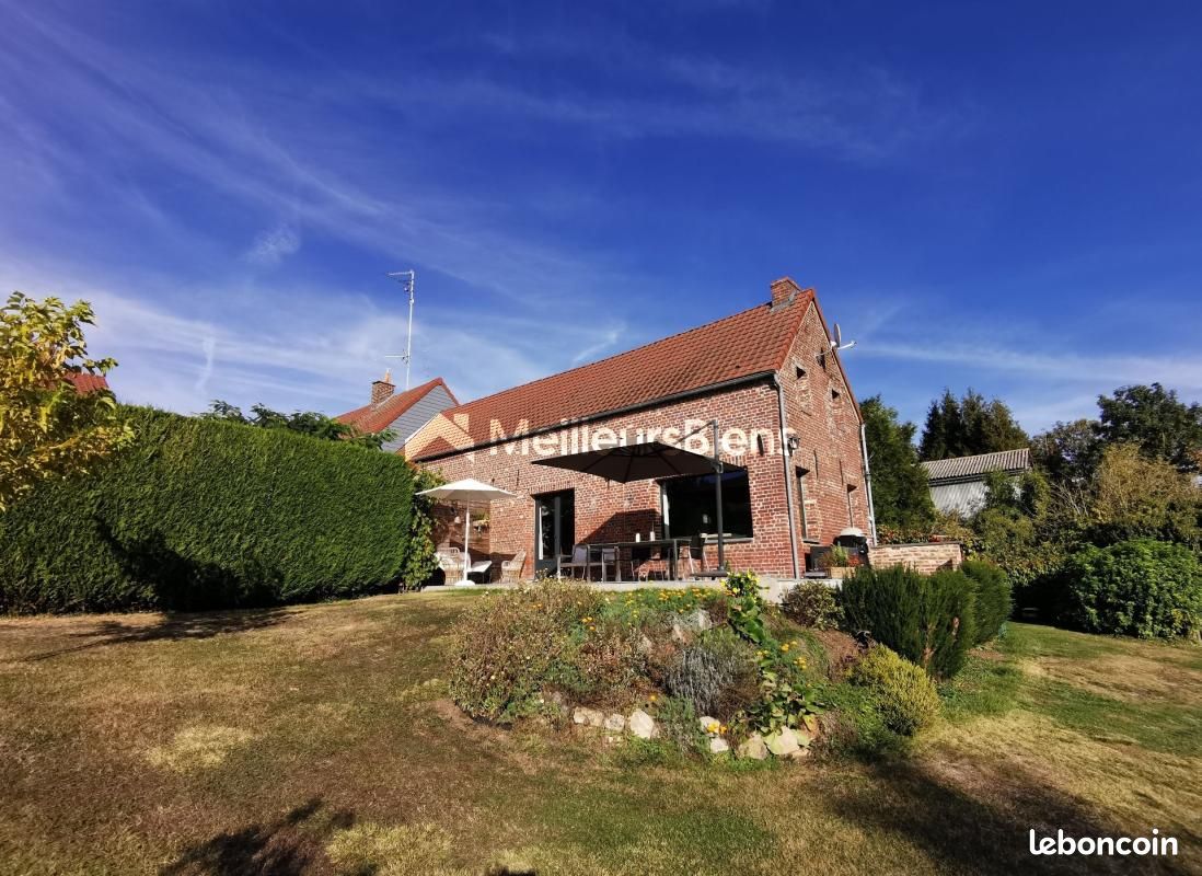 Maison 5 pièces 165 m² · à Maresches · 165 m² · 399 900 €
