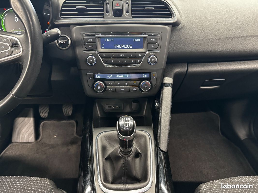 RENAULT KADJAR TCe 130 Energy Zen (image 23)