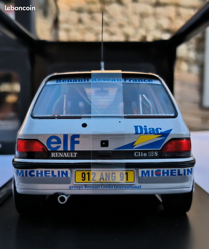 RENAULT Clio 16S vert tyrol de 1992 NOREV 1/18e 185223 édition limitée