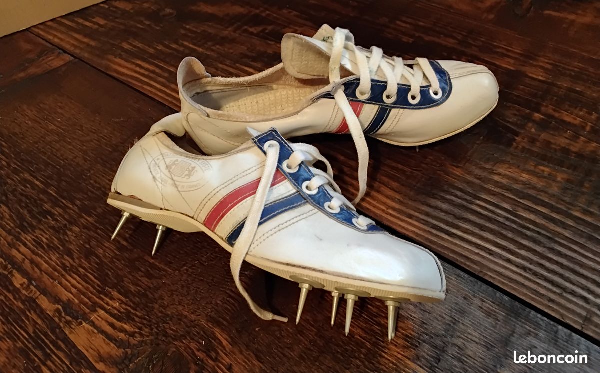 Sotheby's vise le record pour des chaussures d'athlétisme Nike datant des années 1960