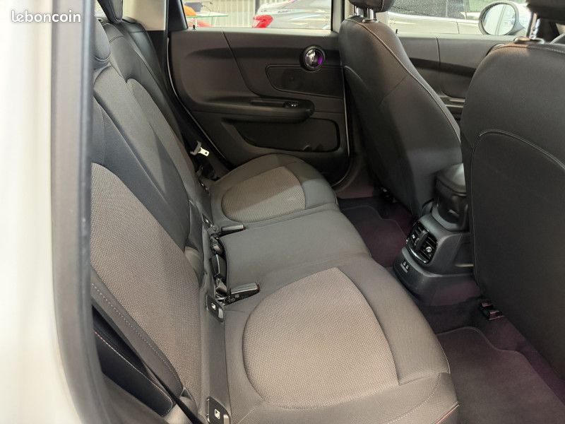 Mini COUNTRYMAN ONE 102CH (image 14)