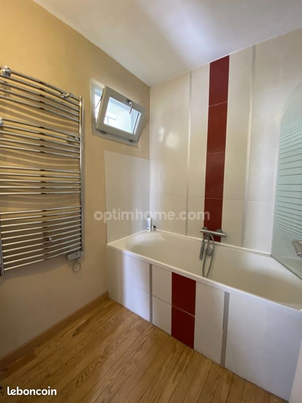 Maison 5 pièces 110 m² - Saint-Caprais-de-Bordeaux 33880 (image principale 6)