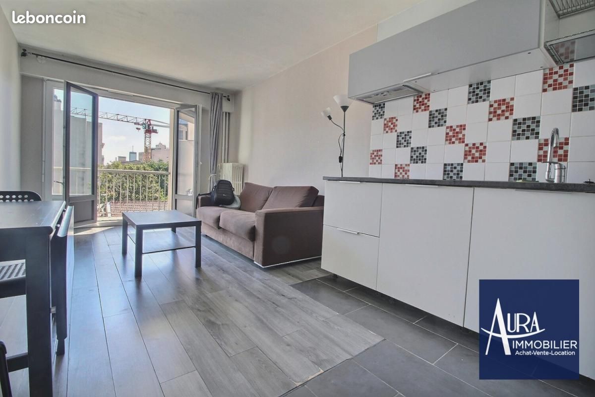 Appartement 1 pièce 25 m² · à Les Lilas · 25 m² · 180 000 €
