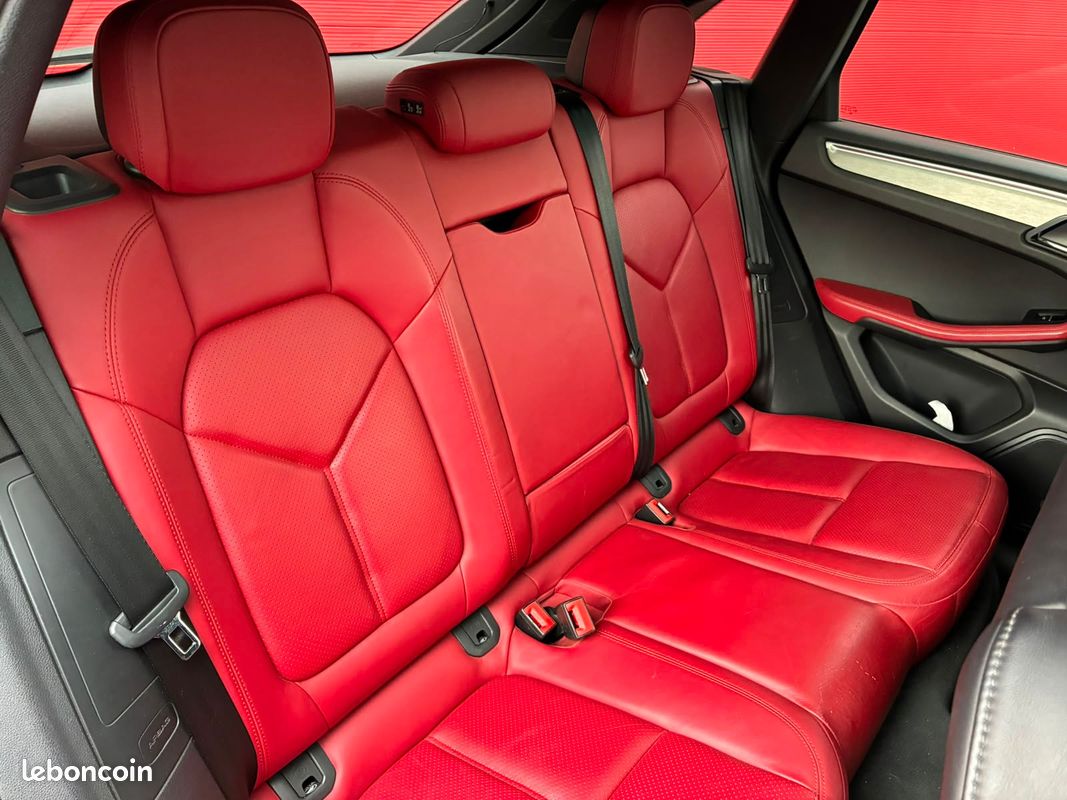 Porsche Macan Turbo PDK 3.6i V6 PACK CHRONO- GARANTIE 12 MOIS (image 23)