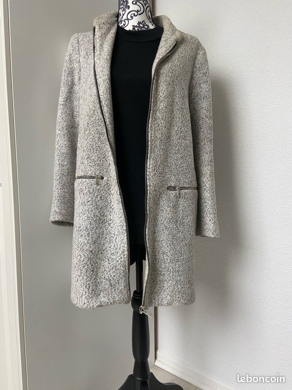 Manteau gris marque Stradivarius Vêtements