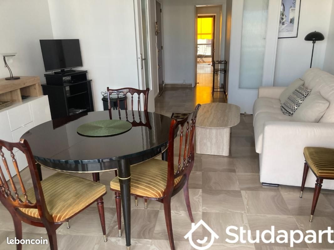 Maison 2 pièces 55 m² · à Antibes · 55 m² · 850 €