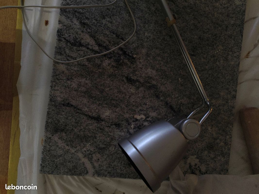 Lampe de bureau (image 2)