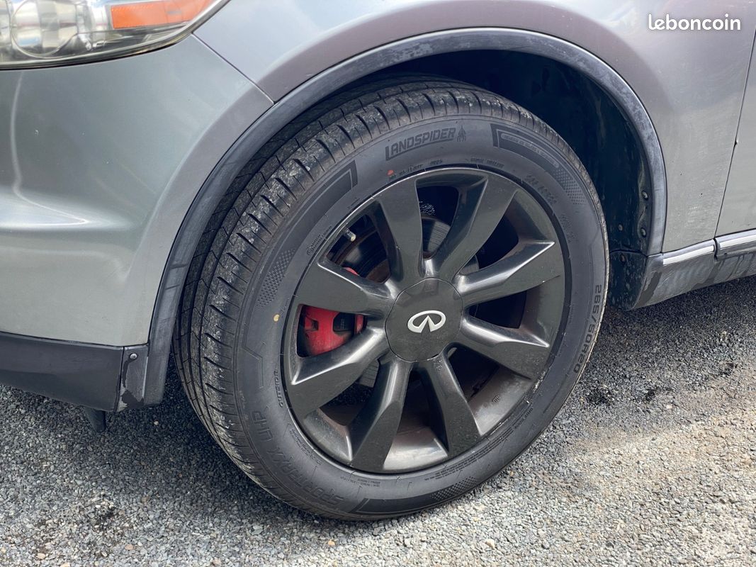 INFINITI FX35 / 3.5i V6 AWD 280 cv / Éthanol / Boîte auto / Toit ouvrant / Sièges chauffants / Son BOSE / Climatisation bi-zone (image 27)