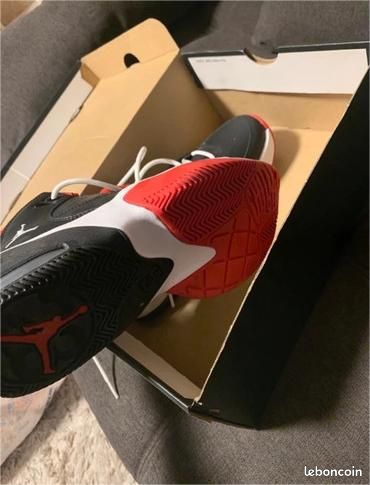 Shoes (image 3)