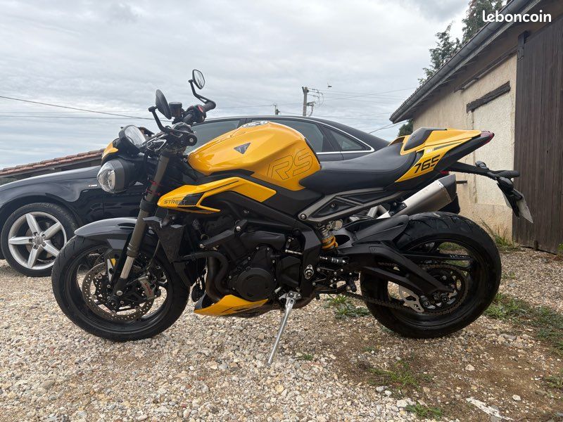 Triumph street triple rs (image 3)