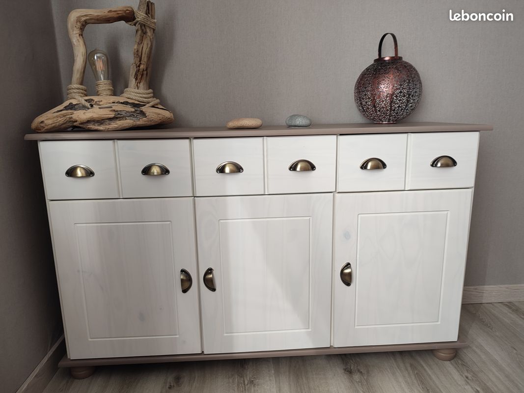 Meuble en bois blanc (image 3)