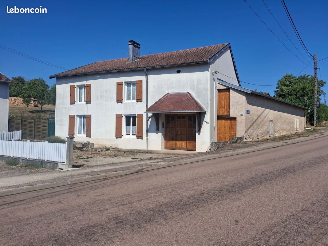 Maison 5 pièces 107 m² · à Baudricourt · 107,4 m² · 95 000 €