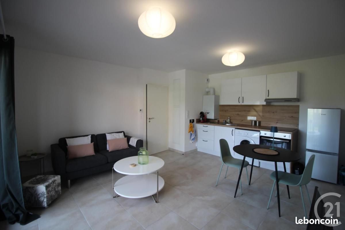 Appartement 2 pièces 41 m² · à Saint-Valery-en-Caux · 41 m² · 710 €/mois