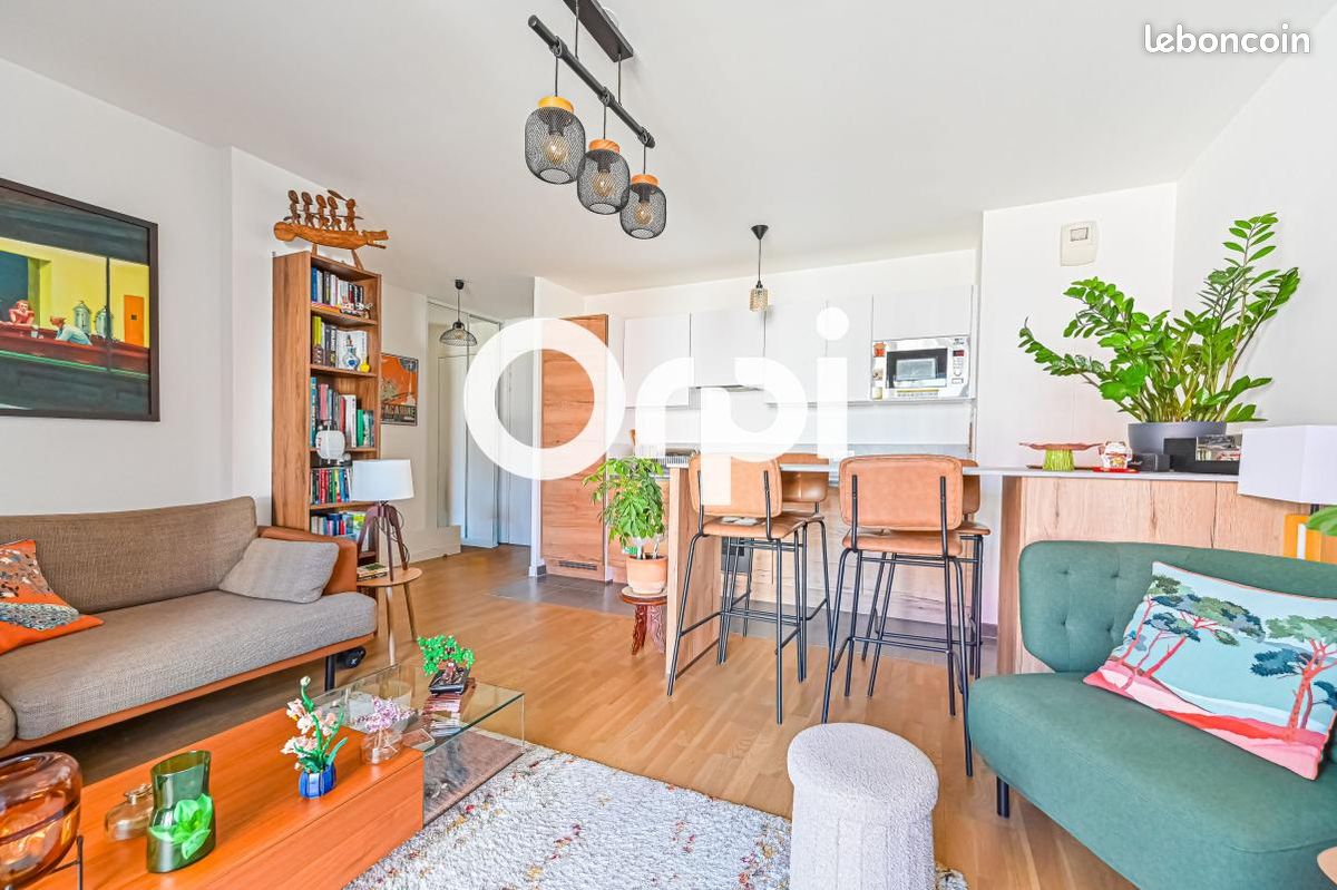 Appartement 3 pièces 61 m² · à Romainville · 61 m² · 315 000 €