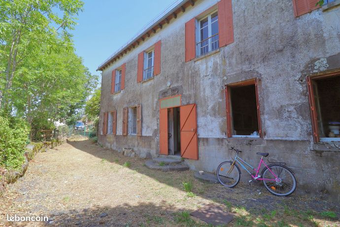 Maison 14 pièces 160 m²