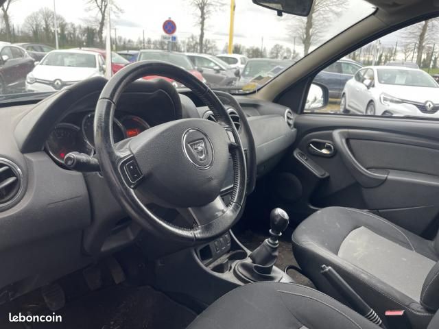 Dacia Duster dCi 110 4x2 Prestige Edition 2016 (image 12)