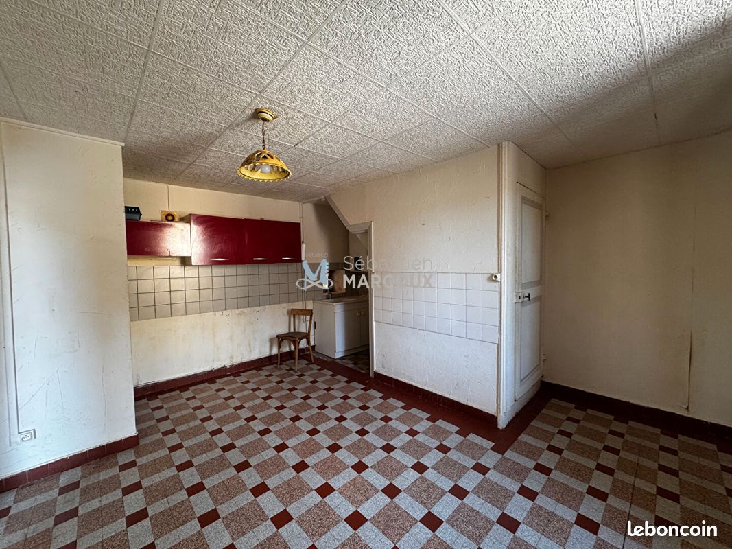 Appartement 4 pièces 84 m² · à Pouilly-lès-Feurs · 84 m² · 650 €
