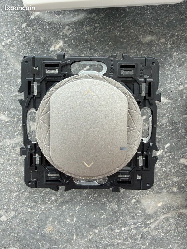 Interrupteur connecté LEGRAND pour volet roulant (image 3)
