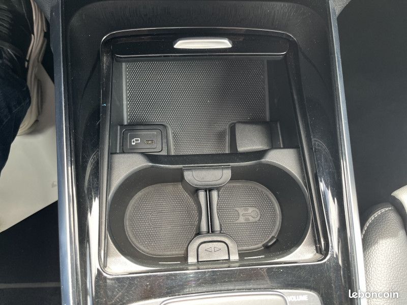 Mercedes GLB 200D 150CH AMG LINE 8G DCT (image 34)