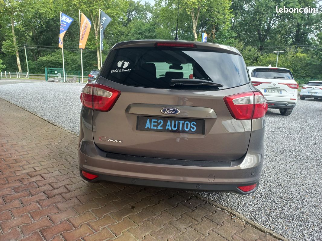 FORD C-Max 1.0 125 ch S&S EcoBoost Titanium X (image 6)