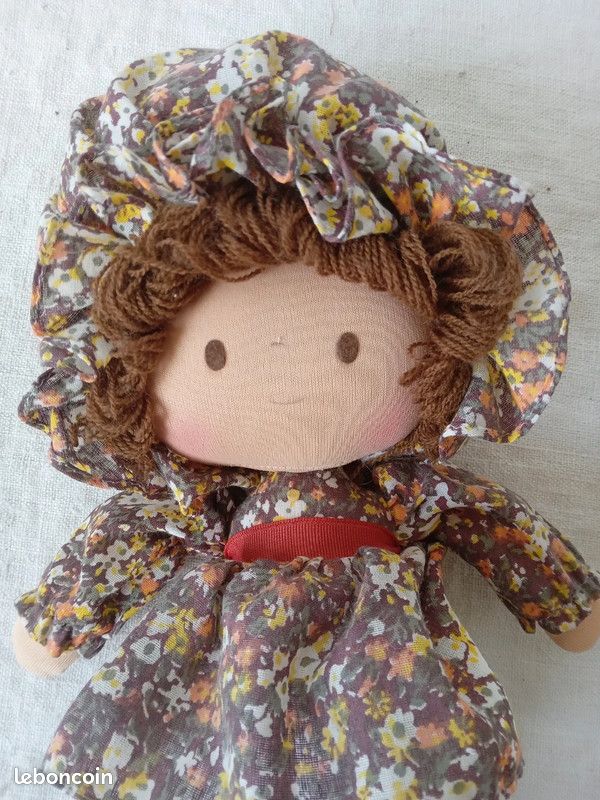 howa Miniflowers 2360 Berceau en bois pour poupée avec panier amovible