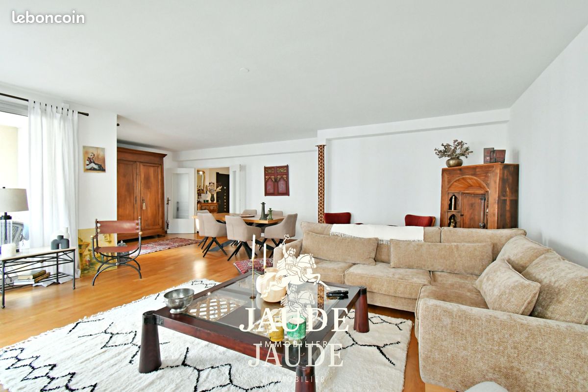 Appartement 5 pièces 136 m² · à Clermont-Ferrand · 136 m² · 555 000 €