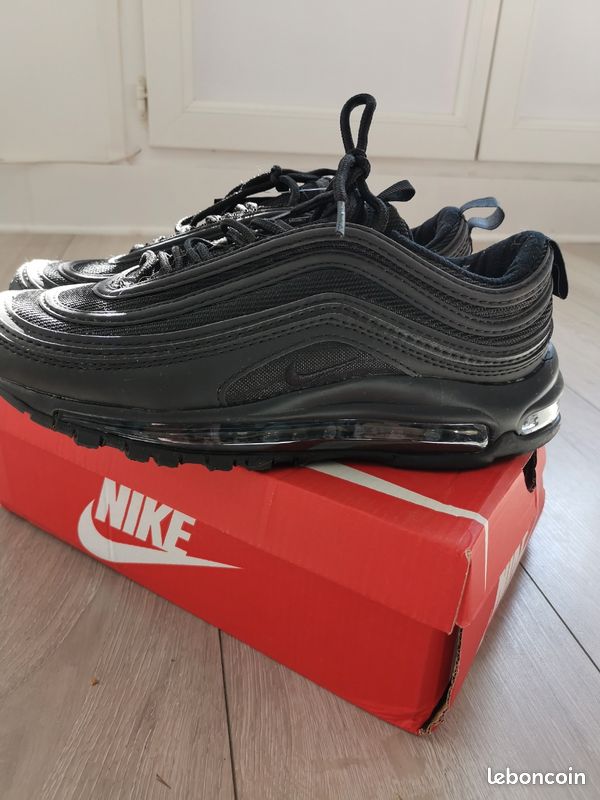 Air Max 97 Og Noir NIKE AIR MAX 97 OG QS Full Black Chaussures