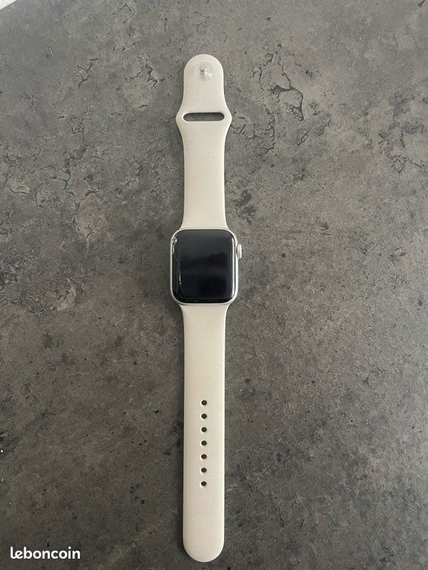 Apple Watch SE cassée (image 1)