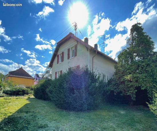 Propriété 7 pièces 194 m²