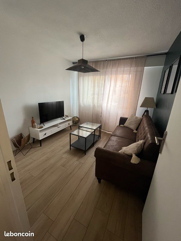 Appartement 3 pièces 54 m² · à Pau · 54,2 m² · 710 €/mois