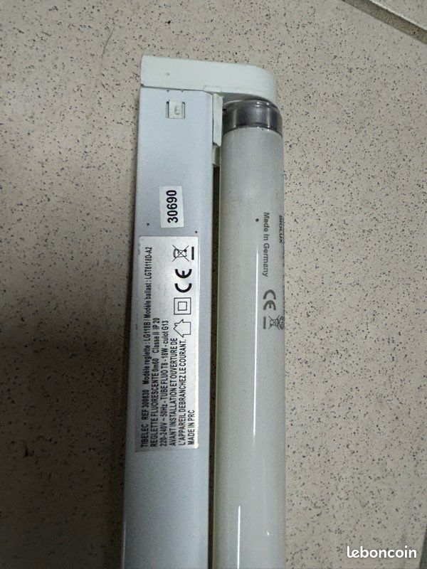 Lampe fluorescente osram réglette (image 3)