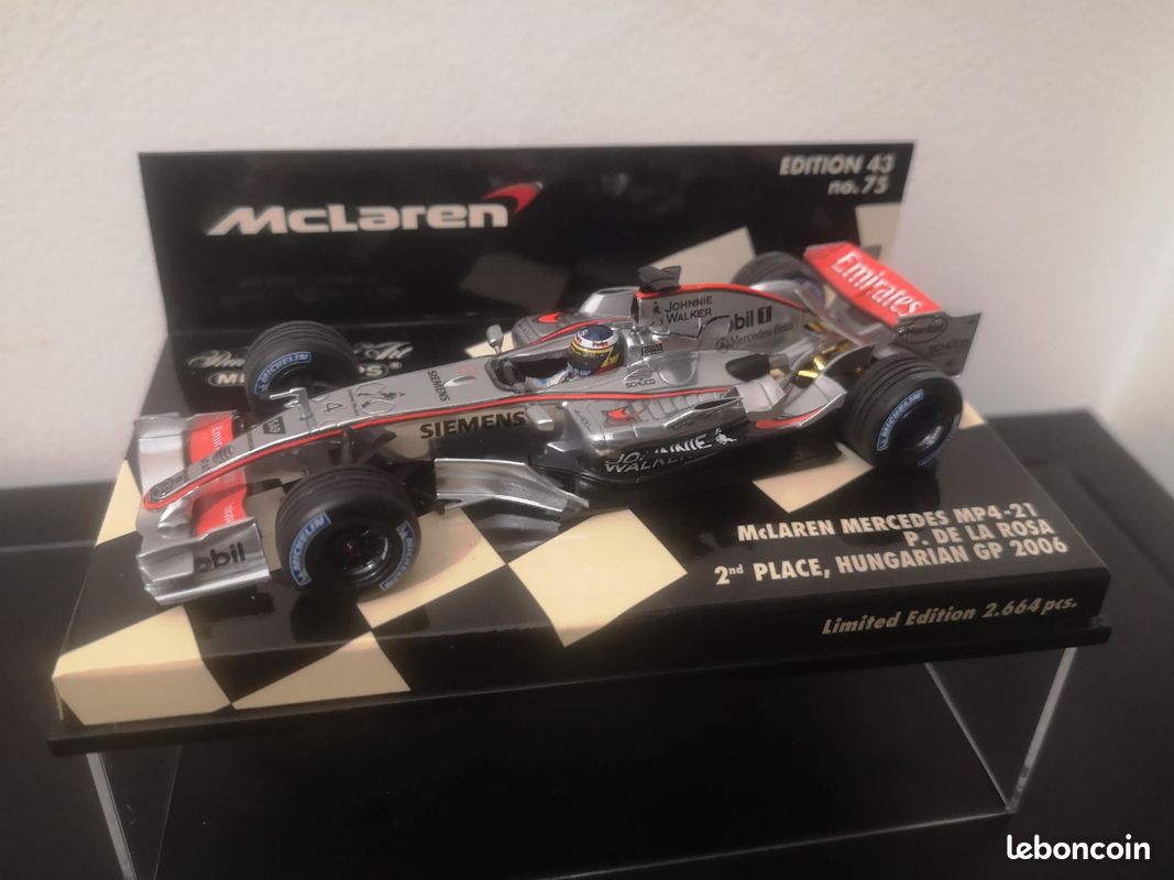 Minichamps 1/43 – Lamborghini LP640 2006 – Gris Métal – Miniature Collection Neuve
