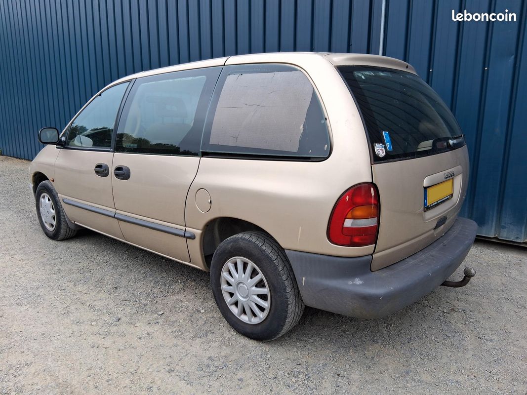 PIECES CHRYSLER Voyager 3 , 2.5 TD 116cv (image 2)